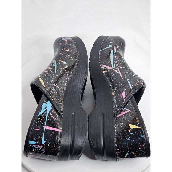 Dansko Womens Black Paint Platter Print Professional Clogs EU Size 38 US 7.5-8 - Picture 3 of 9